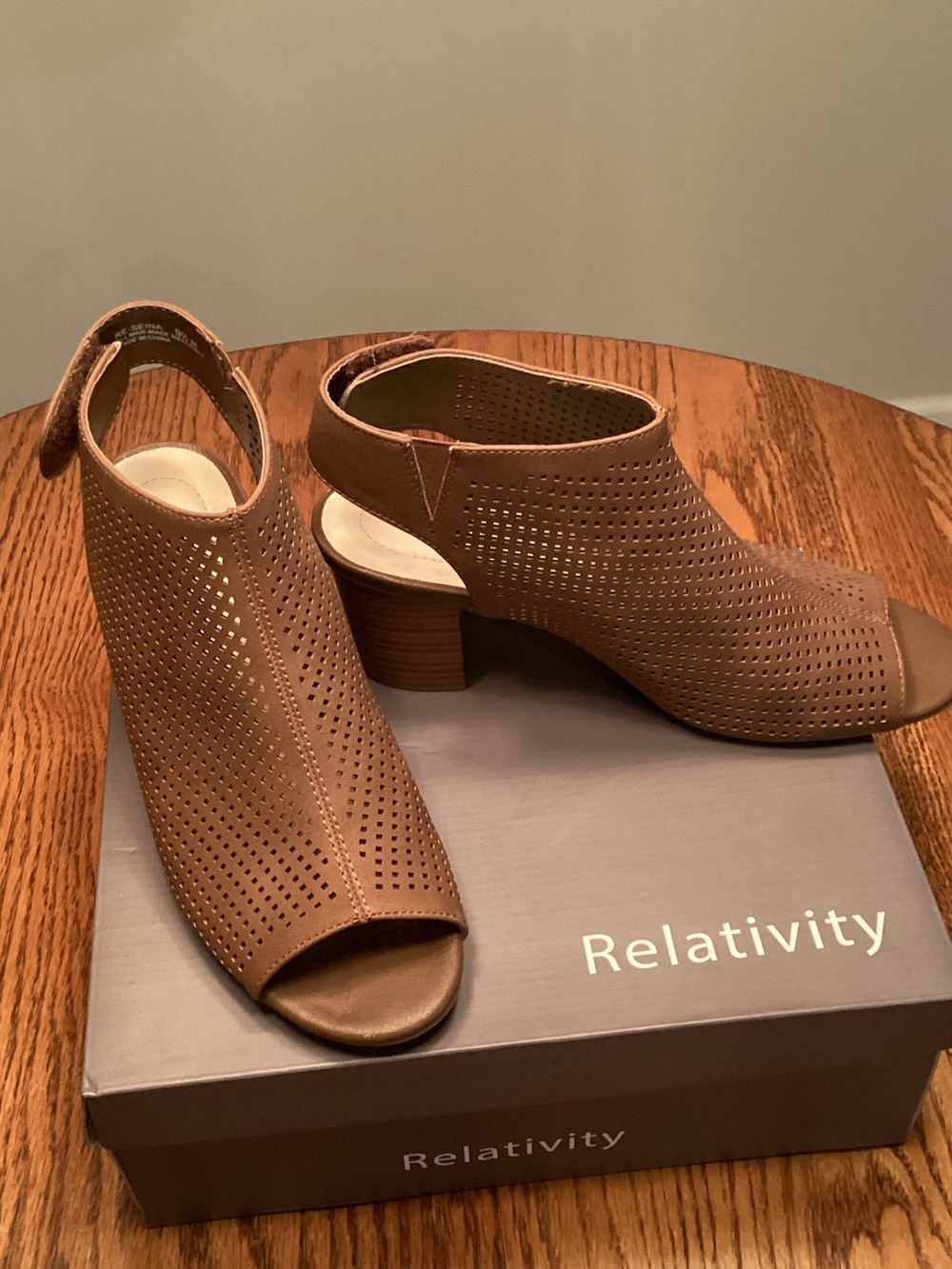 Relativity Women's Brown Perforated Peep-Toe Block Heel Sandals